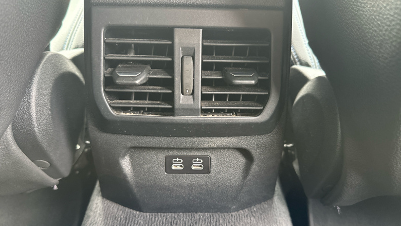 BMW 2 Series 218i [136] M Sport 4dr Petrol Saloon